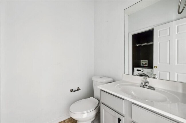 Building Photo - 179 Pearl Chambers Dr