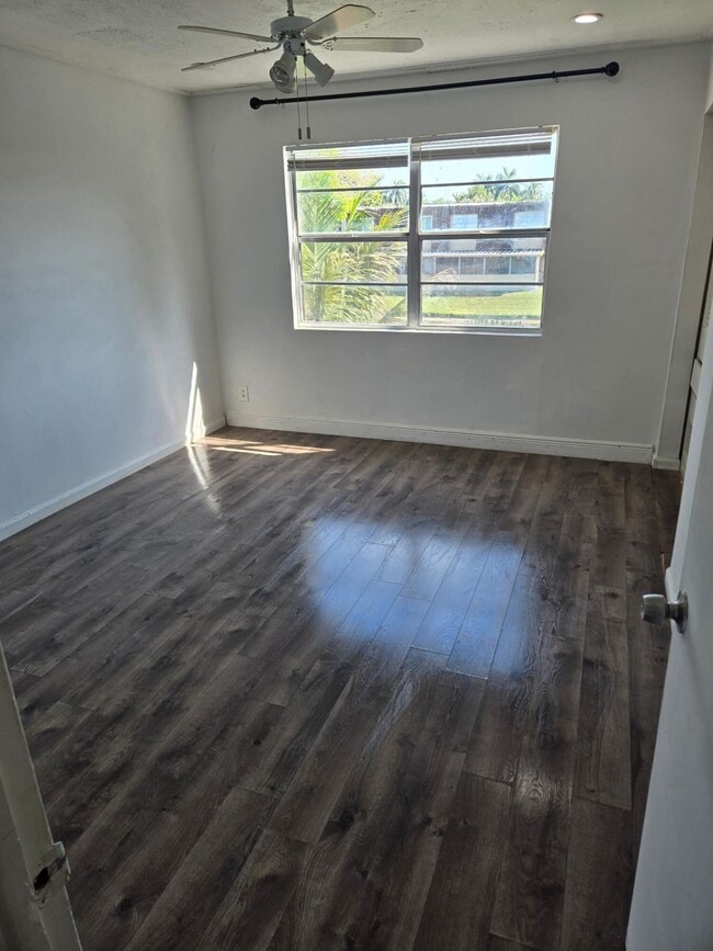 Building Photo - 3581 NW 95th Terrace