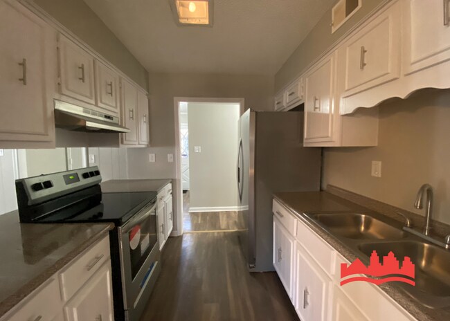 Building Photo - 1434 Hardwood Trail