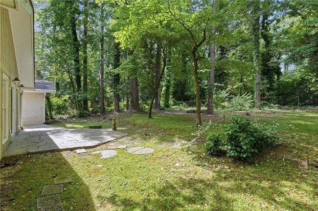 Building Photo - 2209 Cherring Ln