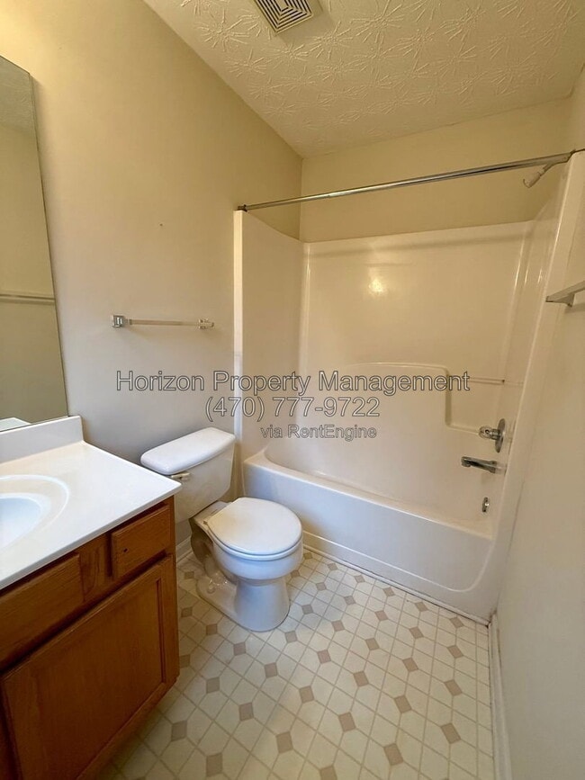 Building Photo - 15 Pearl Chambers Ct