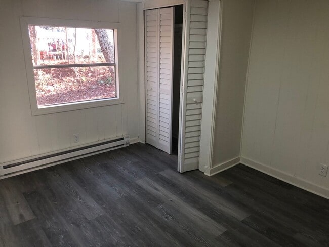 Building Photo - Newly remodeled home is located in Lancaster, SC 29720.