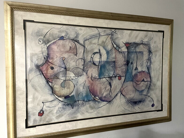 Building Photo - 2110 W First St