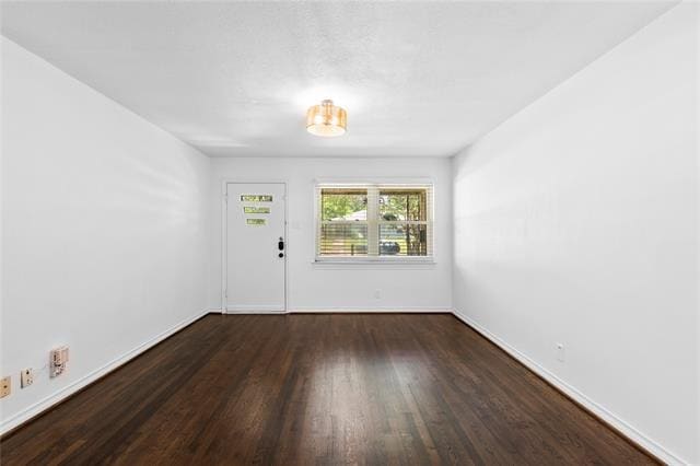 Building Photo - 1804 Mariposa Dr