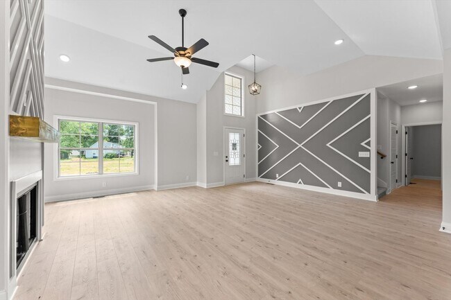 Building Photo - Jasper New Construction Floor Plan for Rent
