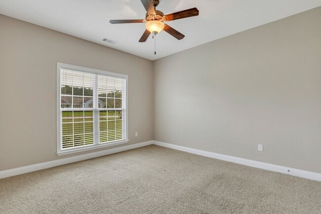 Building Photo - 1821 Old Carriage Trail