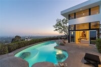 Building Photo - 1436 Summitridge Dr