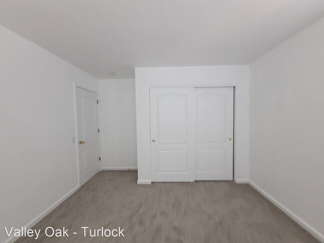 Building Photo - 4 br, 2.5 bath House - 4215 Montara Dr.