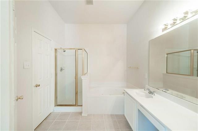 Building Photo - 2424 Brycewood Ln