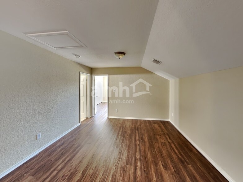 Building Photo - 6311 Palmetto Way