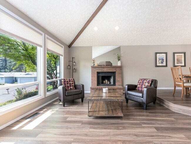 Building Photo - 11811 SE Koala Dr