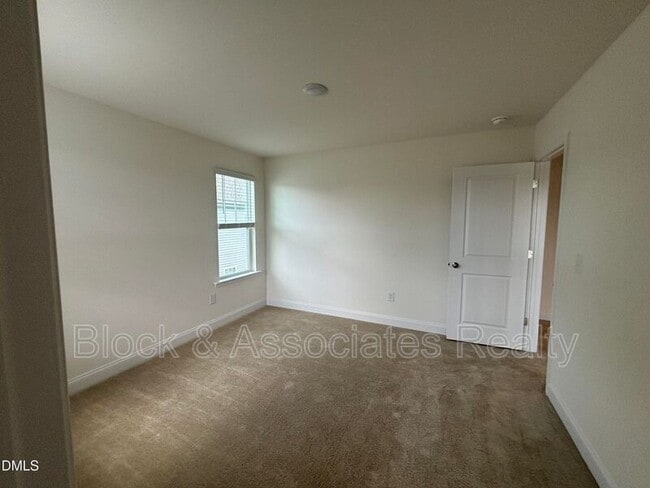 Building Photo - 5128 Ranger Grv Wy