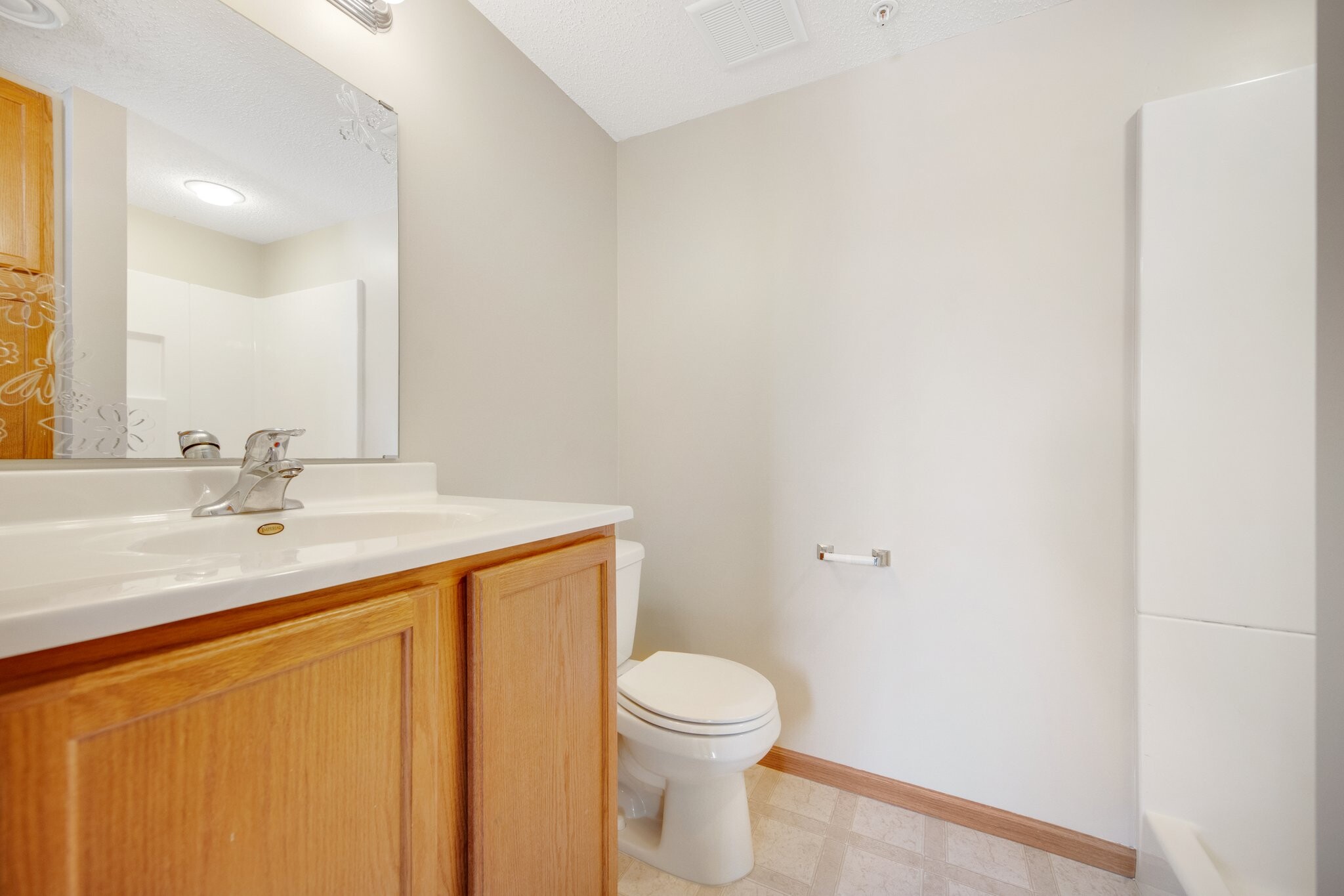 Basement Bathroom - 10022 Gentian Dr