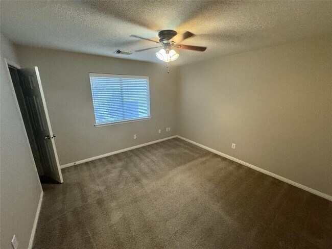 Building Photo - 1507 Avery Elissa Ln