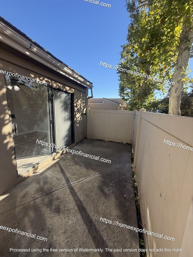 Building Photo - Nice Home For Rent