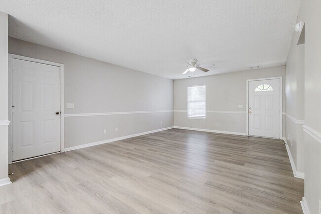 Building Photo - 308 Barrister Cir