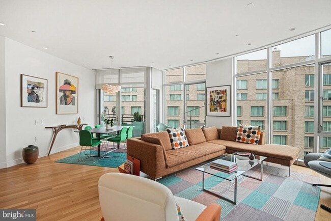 Building Photo - 1177 22nd St NW