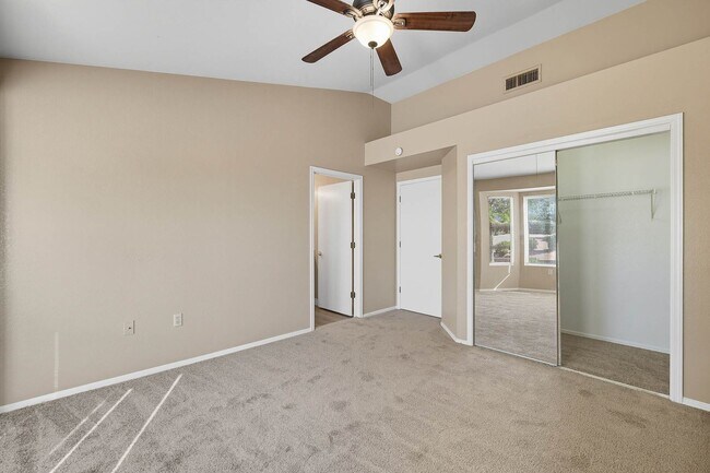 Building Photo - 55+ Age Qualified Community! Sun City Summerlin!!