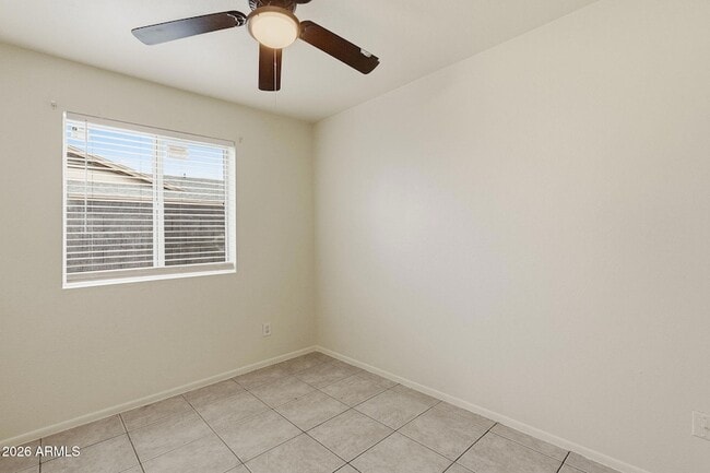 Building Photo - 4731 W Paradise Ln