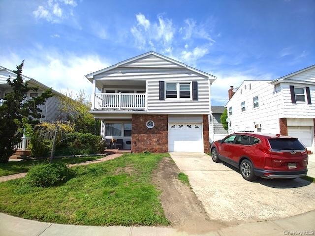 Building Photo - 469 E Park Ave