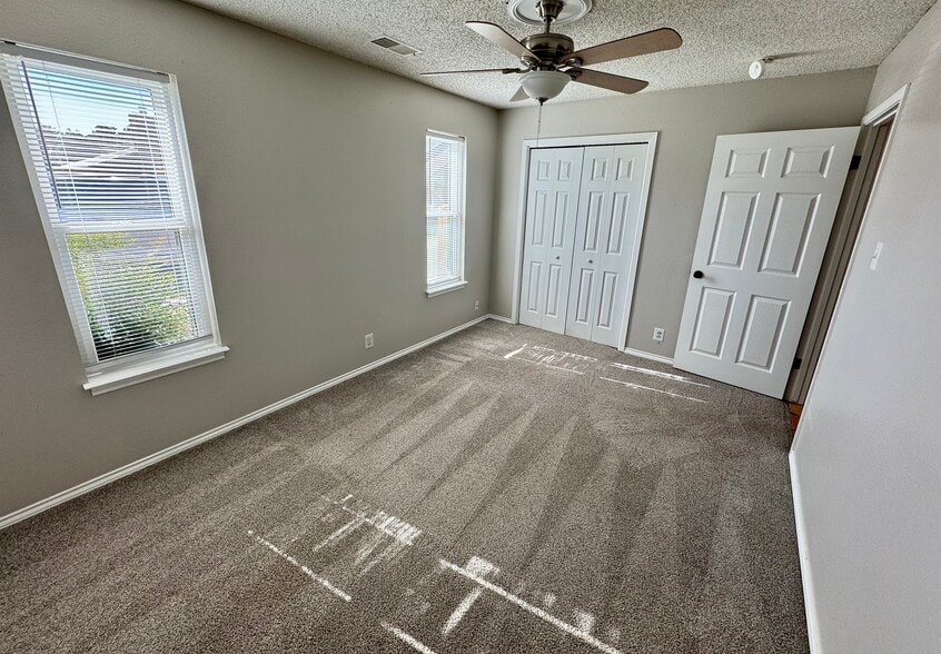 Bedroom 1 - 4528 Lanham St