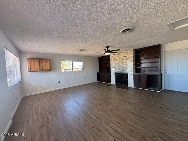 Building Photo - 4664 Citadel Dr