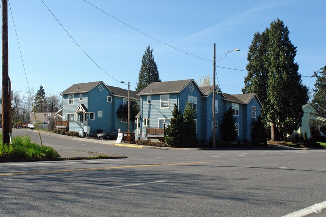 Primary Photo - Nelson Court