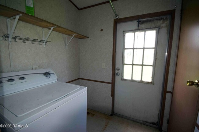 Building Photo - 3467 Cleopha Rd