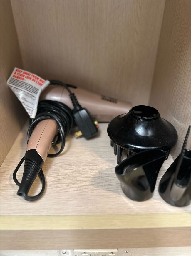 Building Photo - 99 Kneeland St