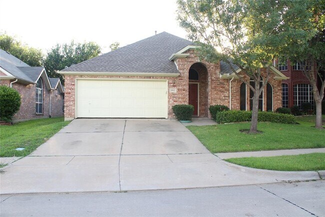 Building Photo - 3917 Glenwyck Dr