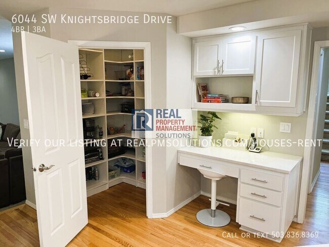 Building Photo - 6044 SW Knightsbridge Dr