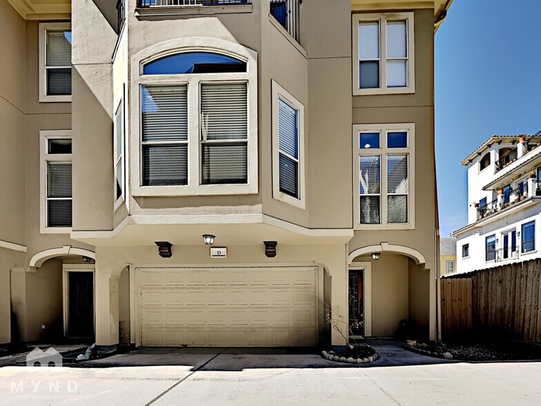 Primary Photo - 1304 Dart St