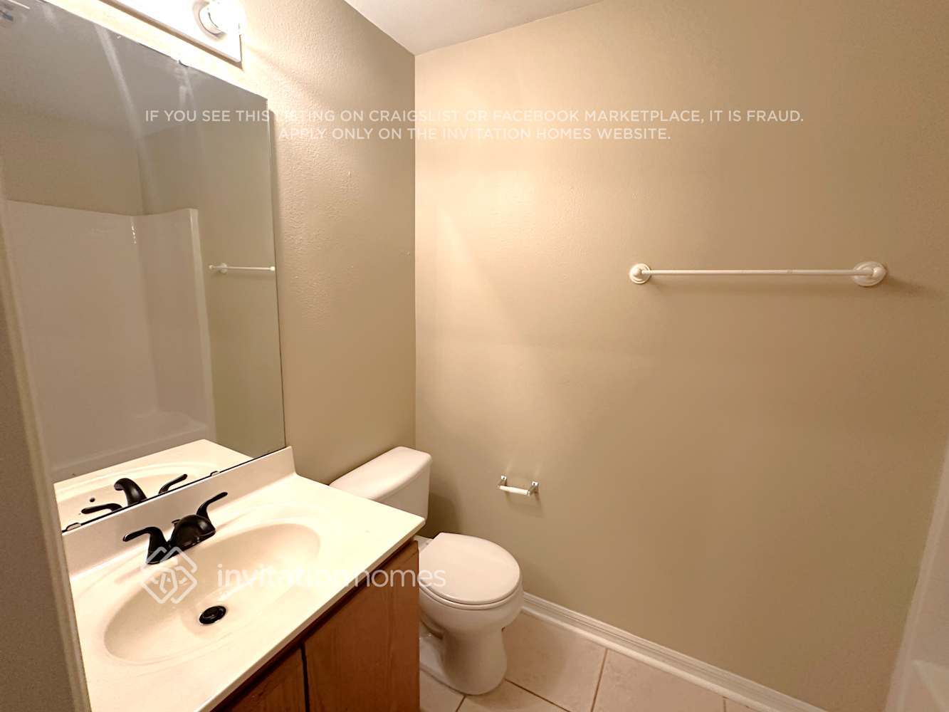 Building Photo - 2535 E Juliet Dr