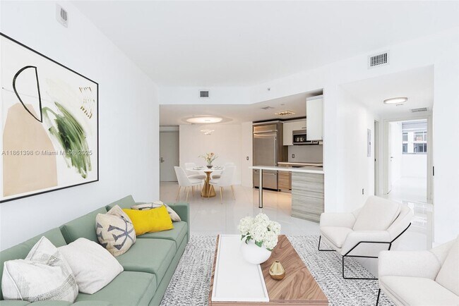 Primary Photo - 1300 Brickell Bay Dr
