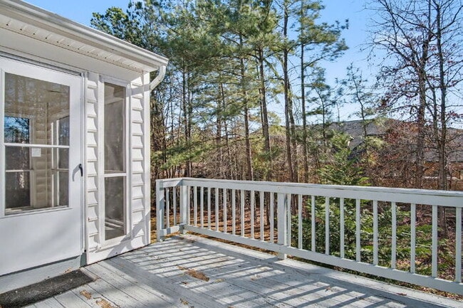 Building Photo - 11704 Park Forest Ct