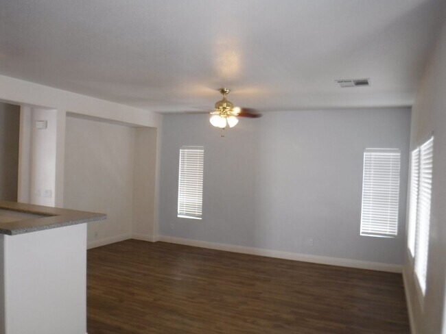 Building Photo - 2 STORY HOME IN GATED COMMUNITY