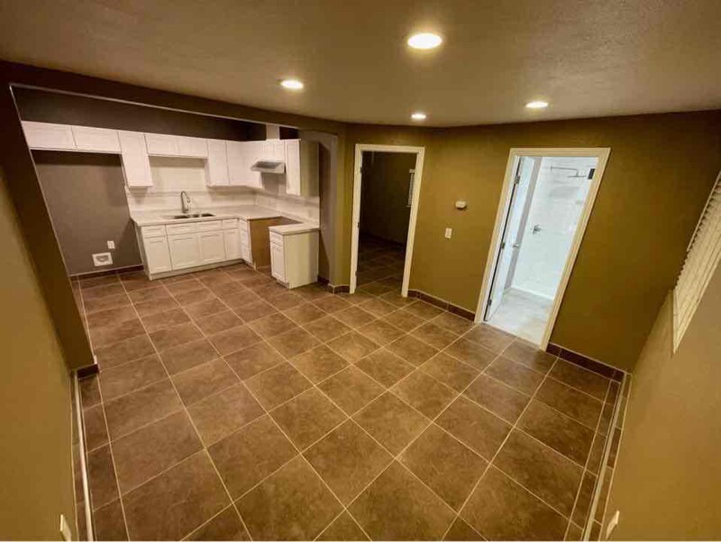 Building Photo - 414 Wilshire Ln