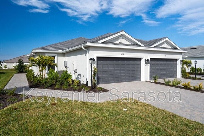 Building Photo - 16207 San Donato Pl