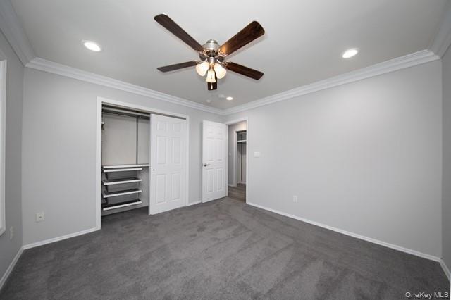 Building Photo - 157 Village Green Dr