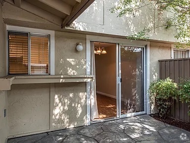Building Photo - 167 Palo Verde Ter