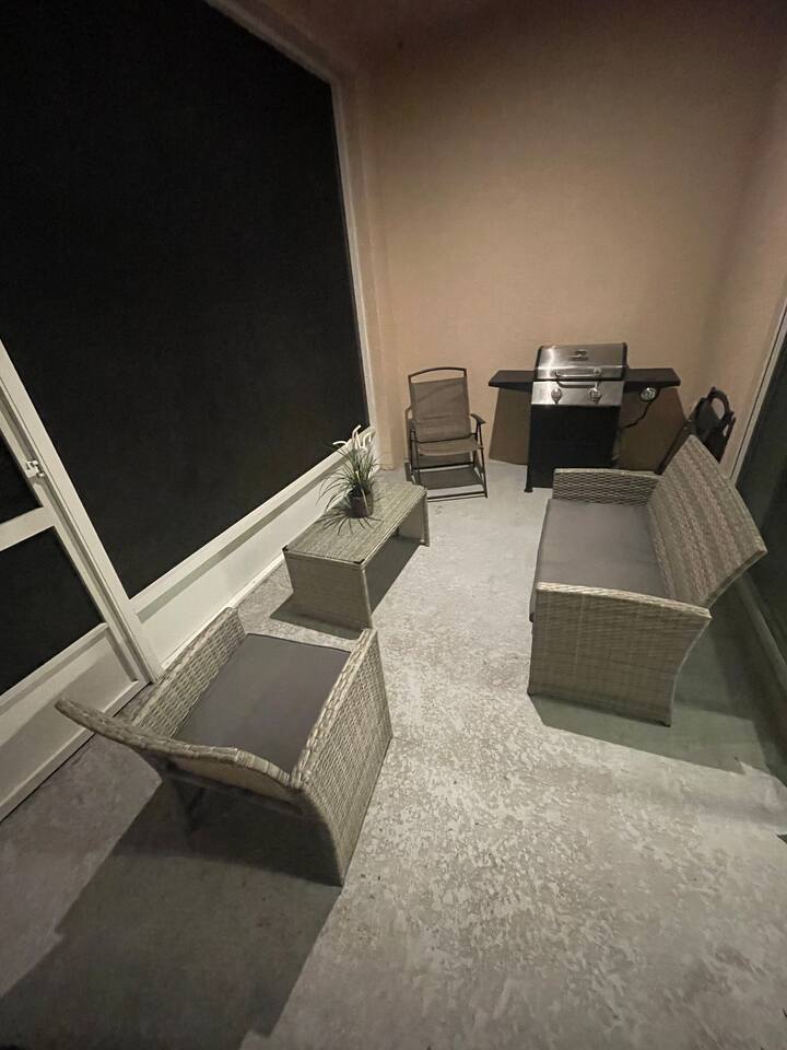 Fully furnished Patio - 1135 Sleepy Oak Dr