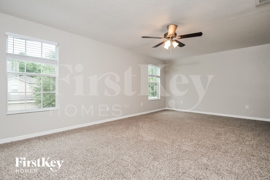 Building Photo - 10523 White Peacock Pl