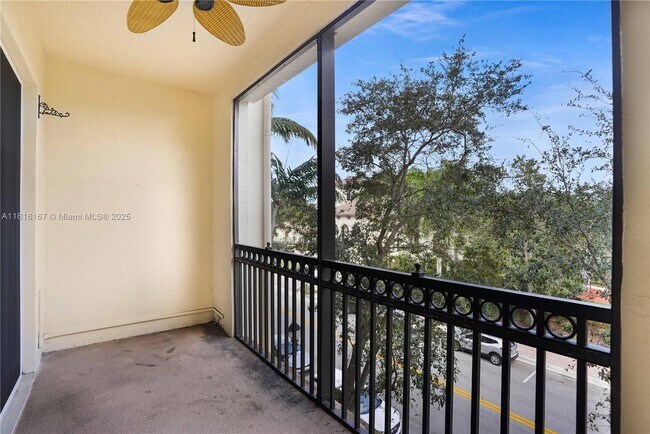 Building Photo - 2900 NW 125th Ave