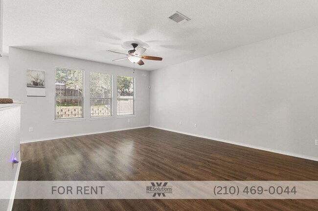 Building Photo - 939 Spello Cir