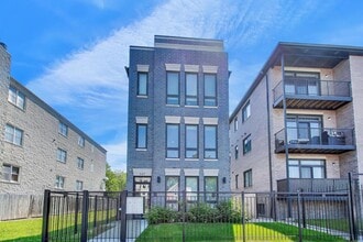 Building Photo - 5157 S Wabash Ave