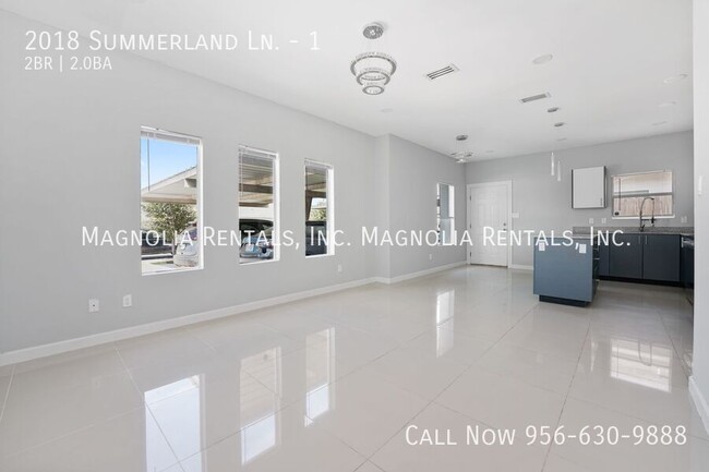Building Photo - Edinburg Apartment - 3 bedroom & 2 bath - ...