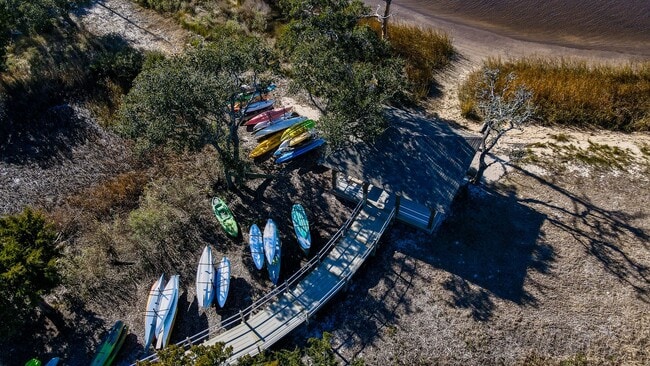 Building Photo - B6760 ( tenant break lease 5/12/26)