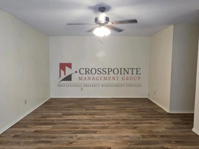 Building Photo - Coming Soon! Cozy 3 Bedroom Unit!