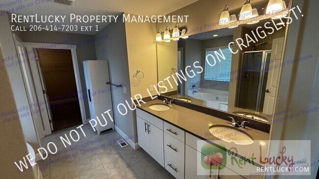 Building Photo - 14633 201st Ave E