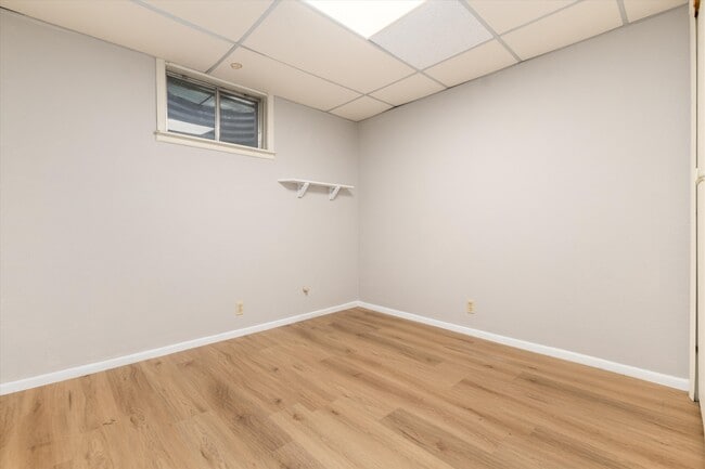 Building Photo - 7426 S Quince Ct